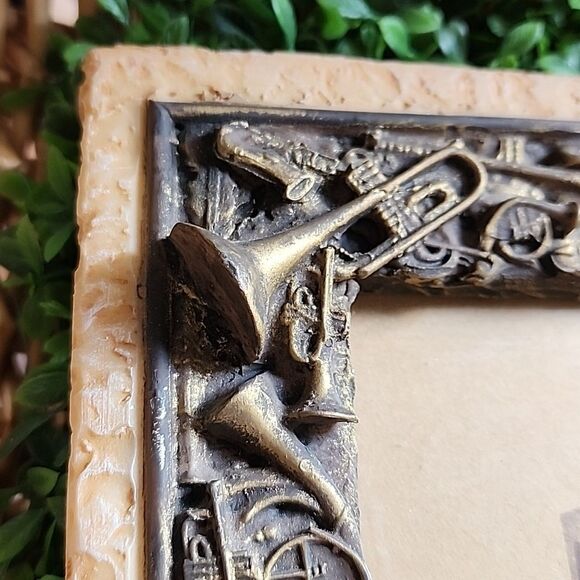 Musical Instrument Picture Frame Embossed Brushed Bronze Resin Stucco - Picture 4 of 10